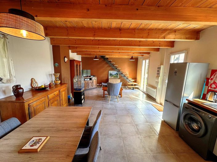 Image No.3-2 Bed House for sale