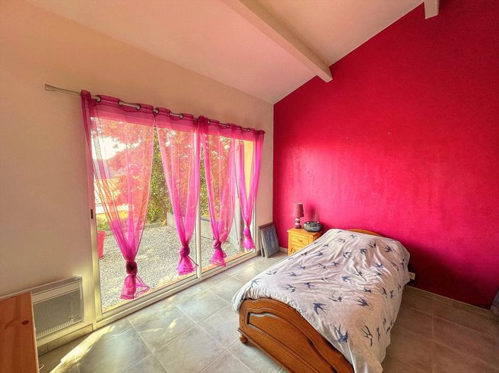 Image No.8-2 Bed House for sale