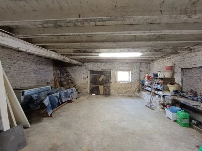 Image No.12-5 Bed House for sale