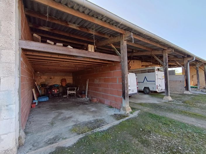 Image No.4-5 Bed House for sale