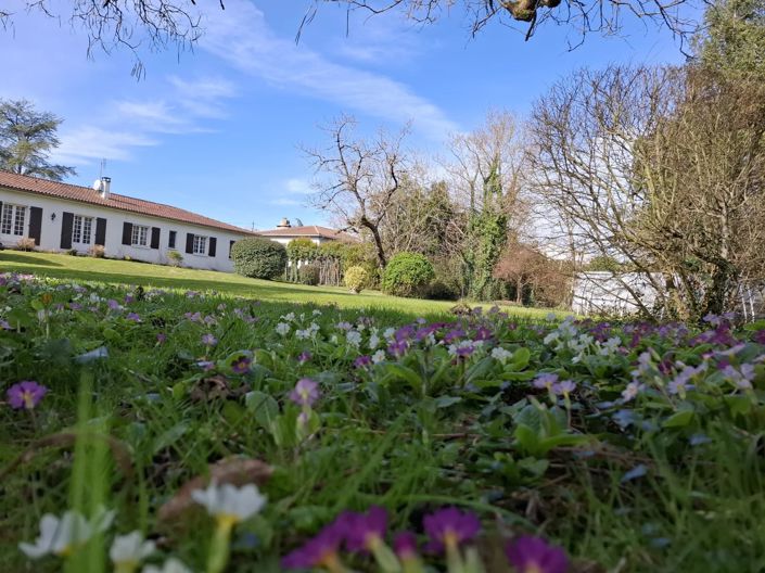 Image No.15-5 Bed Village House for sale