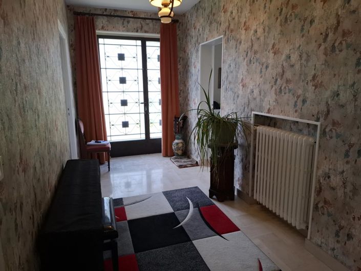 Image No.6-5 Bed Village House for sale