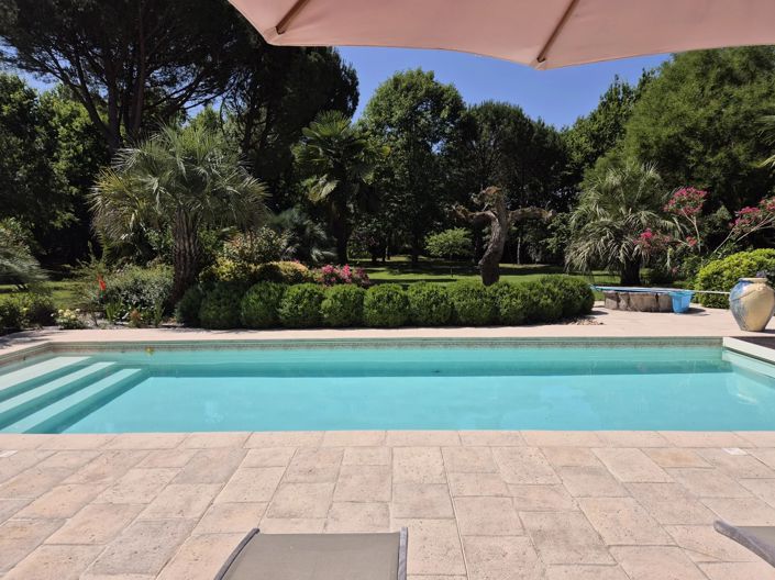 Image No.2-5 Bed House for sale