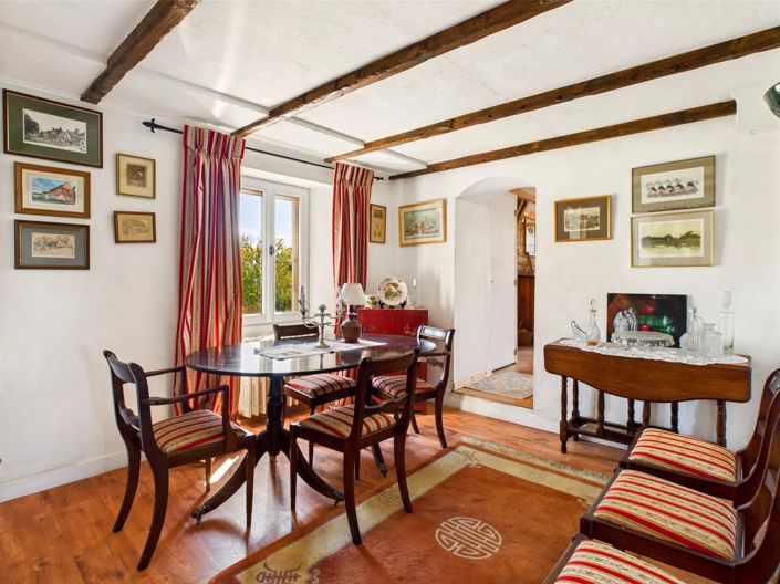 Image No.6-2 Bed House for sale