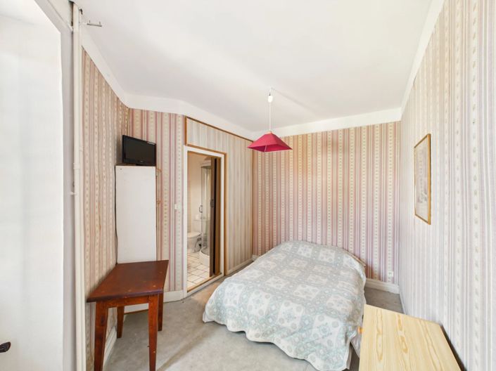 Image No.15-10 Bed House for sale