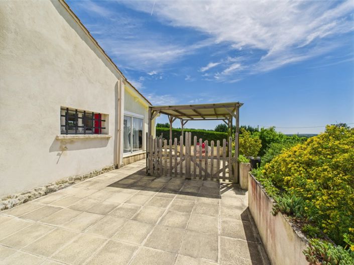 Image No.14-2 Bed House for sale