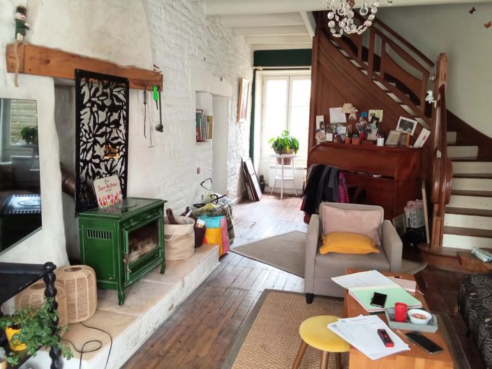 Image No.8-2 Bed House for sale