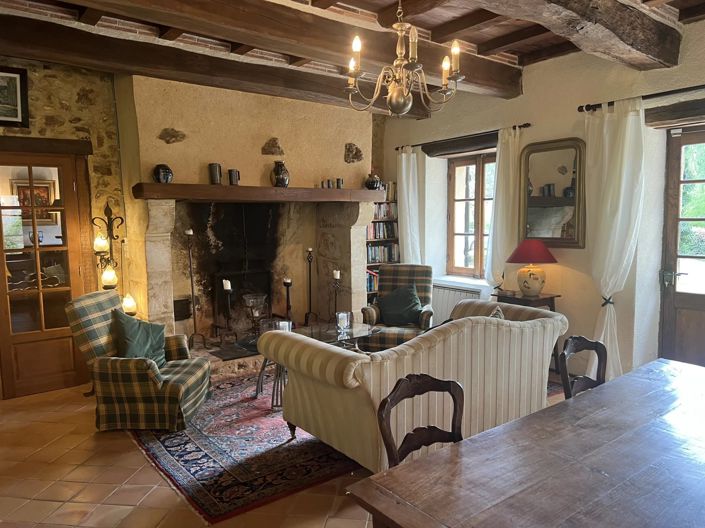 Image No.3-5 Bed Village House for sale