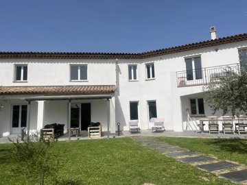 1 - Salernes, House