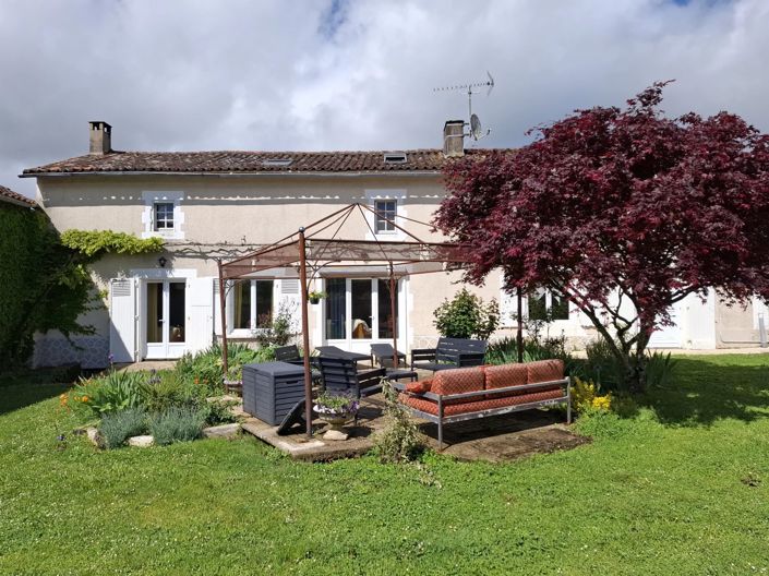 Image No.1-3 Bed Village House for sale