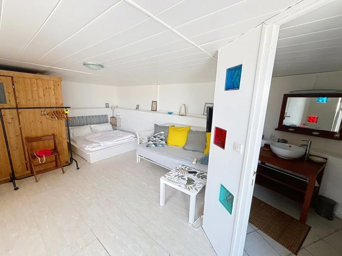 Image No.15-4 Bed House for sale