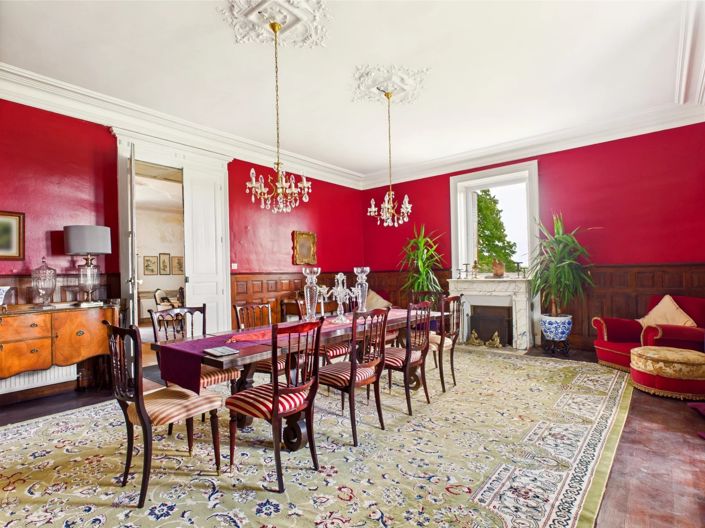 Image No.4-10 Bed House for sale