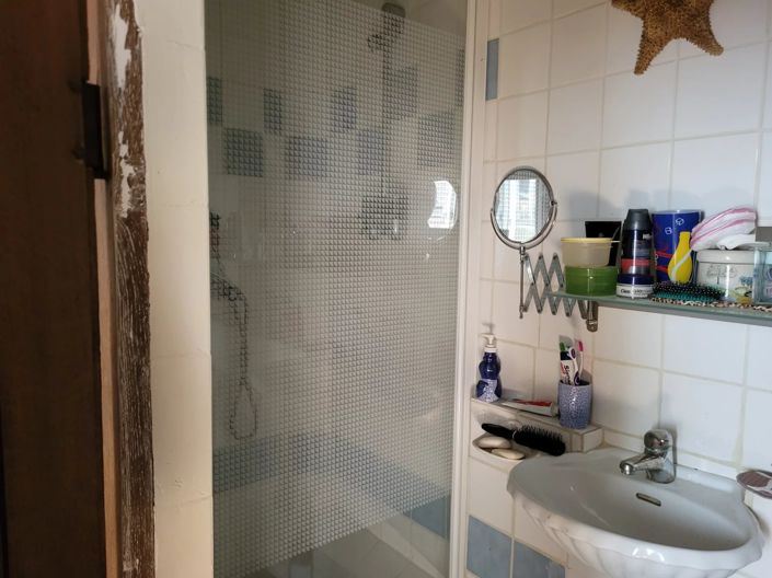 Image No.11-2 Bed House for sale