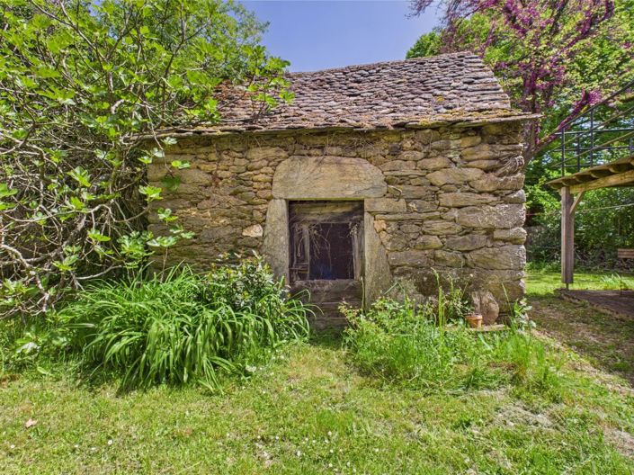 Image No.12-3 Bed Village House for sale