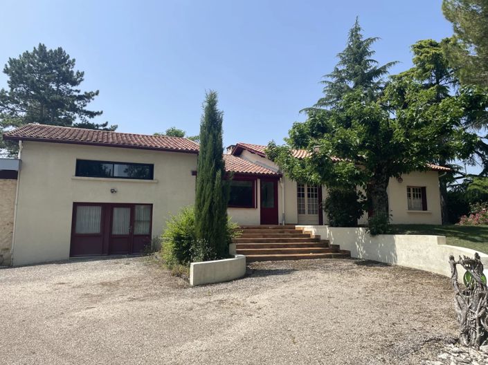 Image No.1-3 Bed House for sale