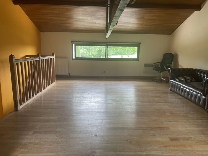 Image No.7-3 Bed House for sale