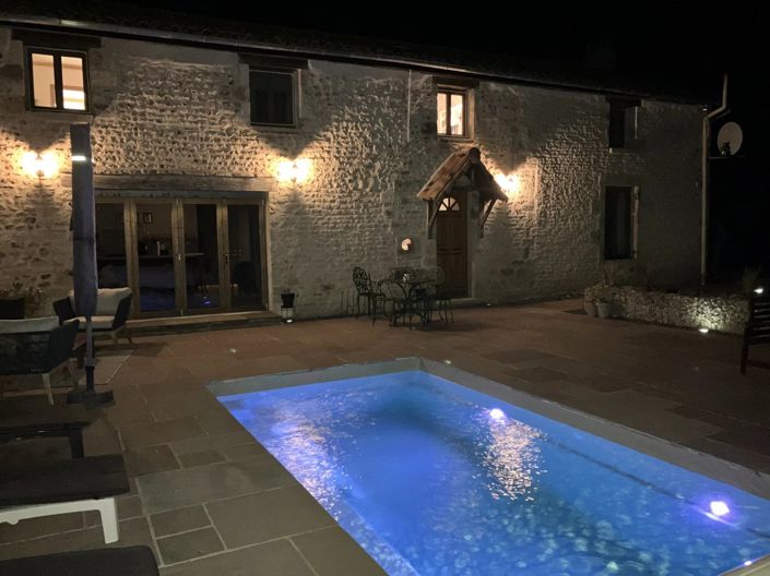 Image No.2-17 Bed House for sale