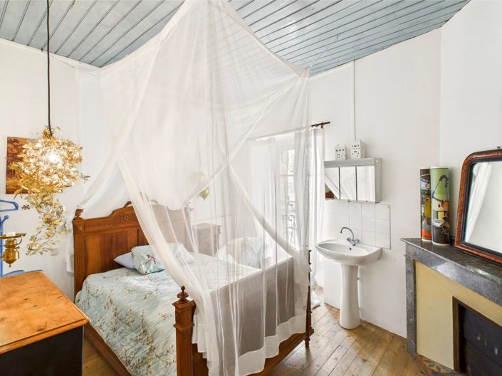 Image No.15-7 Bed House for sale