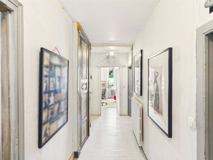 Image No.6-7 Bed House for sale