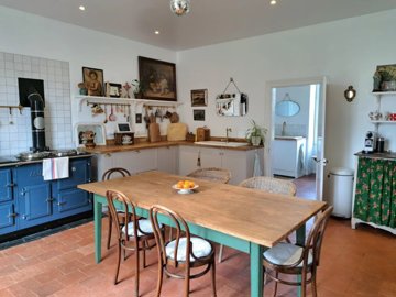 c4e876362ad6ba3953bc70c529e8fd723f49fe7ee8192