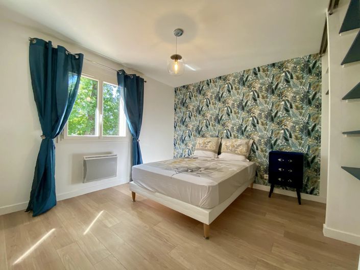 Image No.9-3 Bed House for sale