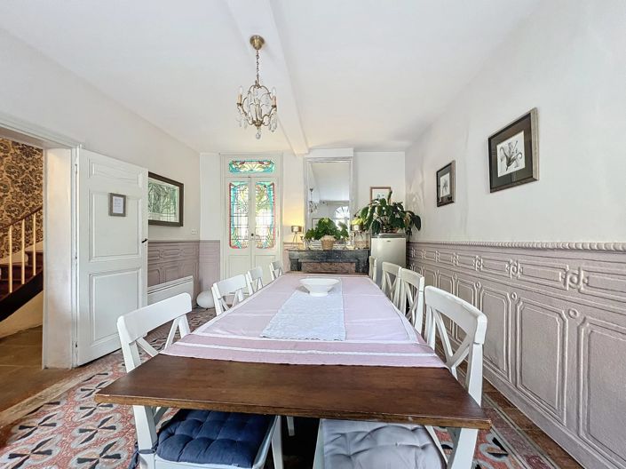 Image No.3-6 Bed House for sale