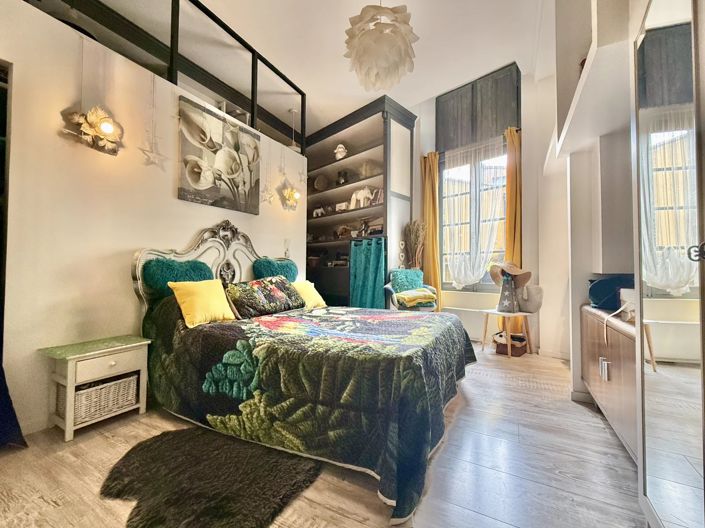 Image No.12-4 Bed House for sale