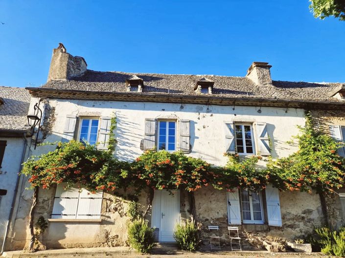 Image No.1-7 Bed House for sale