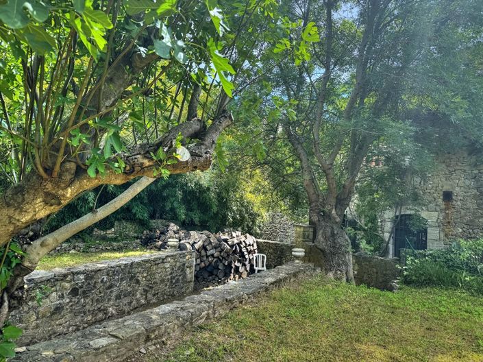 Image No.5-2 Bed House for sale