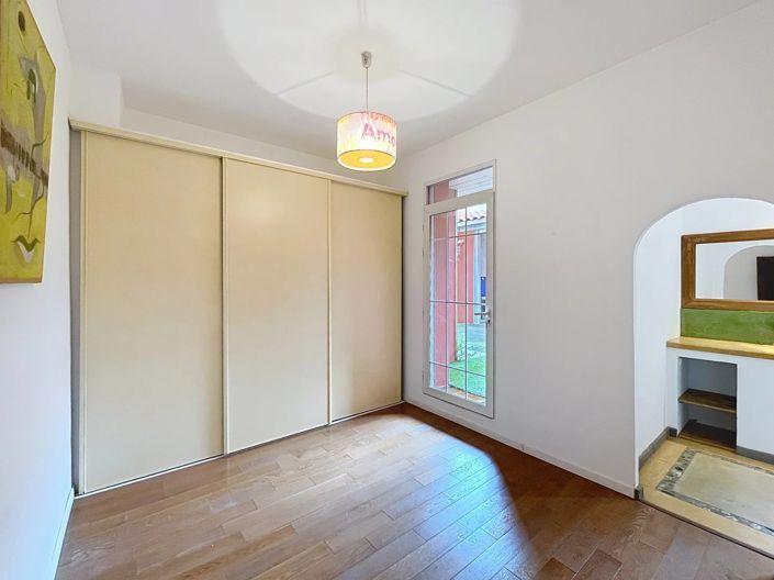 Image No.13-4 Bed House for sale