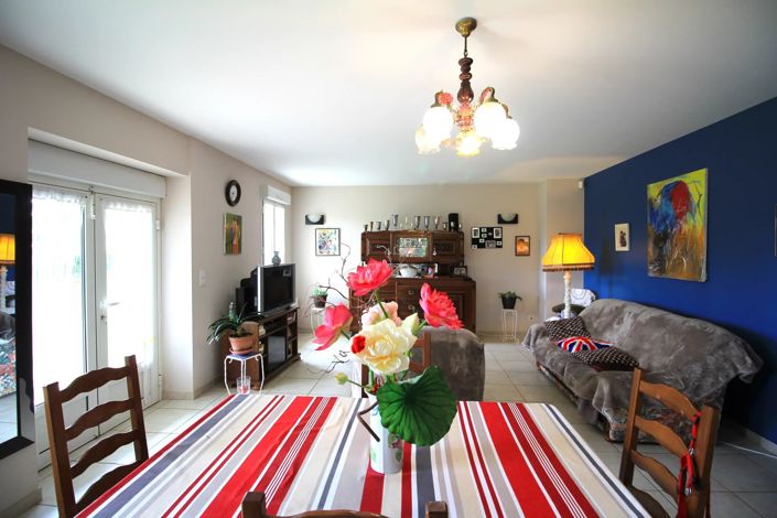 Image No.5-5 Bed House for sale