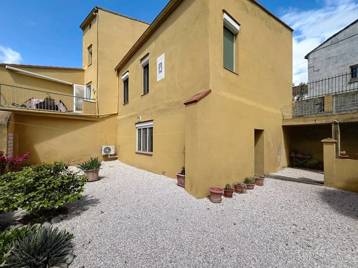 Image No.3-4 Bed Village House for sale