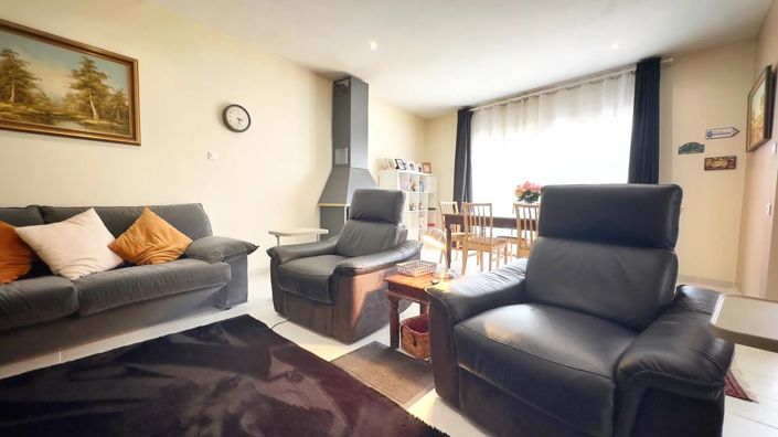 Image No.7-4 Bed Village House for sale