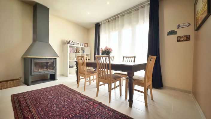 Image No.4-4 Bed Village House for sale