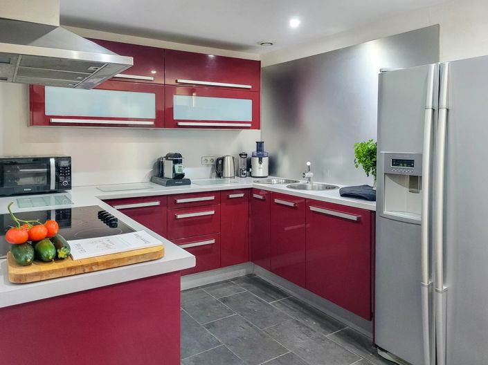 Image No.10-5 Bed House for sale