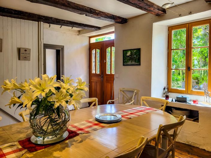 Image No.8-5 Bed House for sale