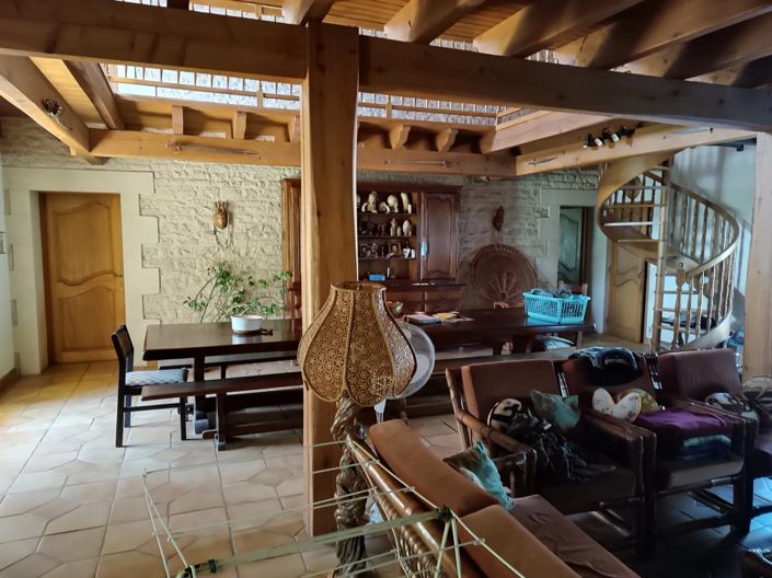 Image No.5-4 Bed House for sale