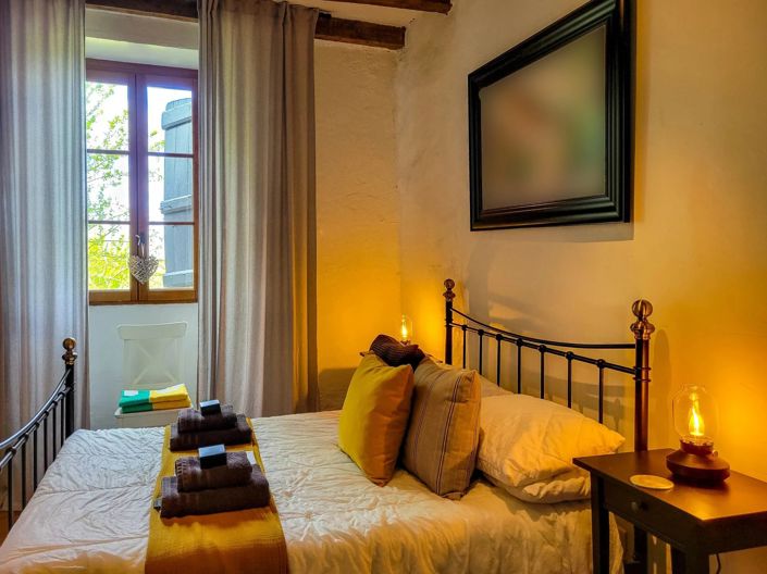 Image No.7-5 Bed House for sale