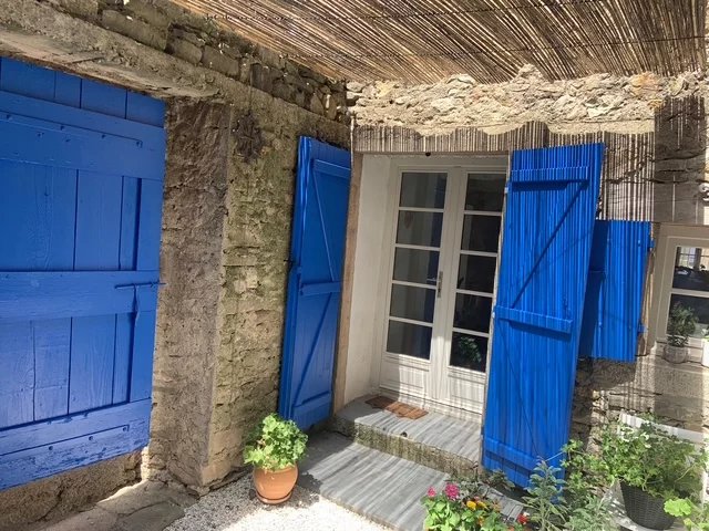 Image No.11-5 Bed House for sale