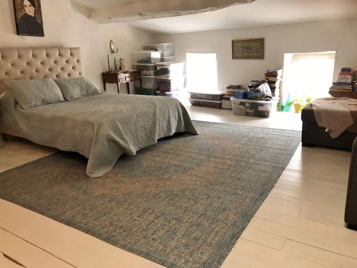 Image No.9-5 Bed House for sale