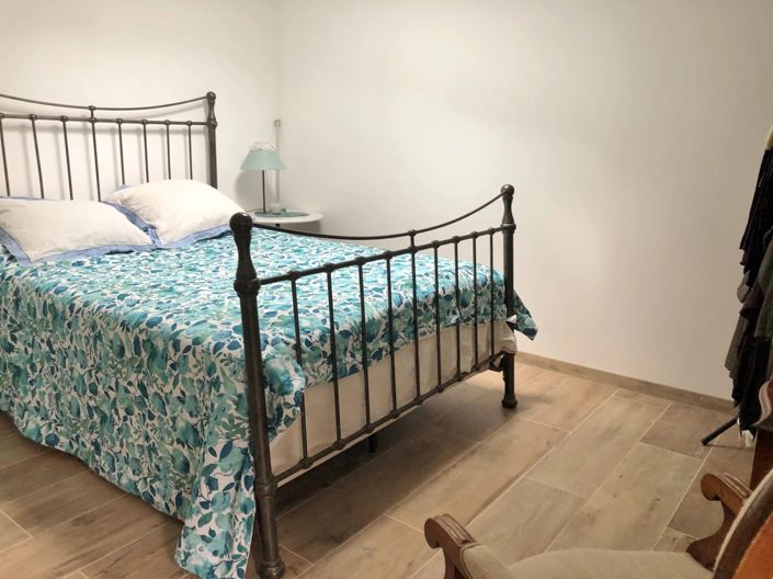 Image No.5-1 Bed House for sale