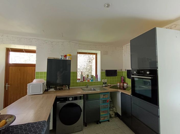 Image No.8-1 Bed Village House for sale