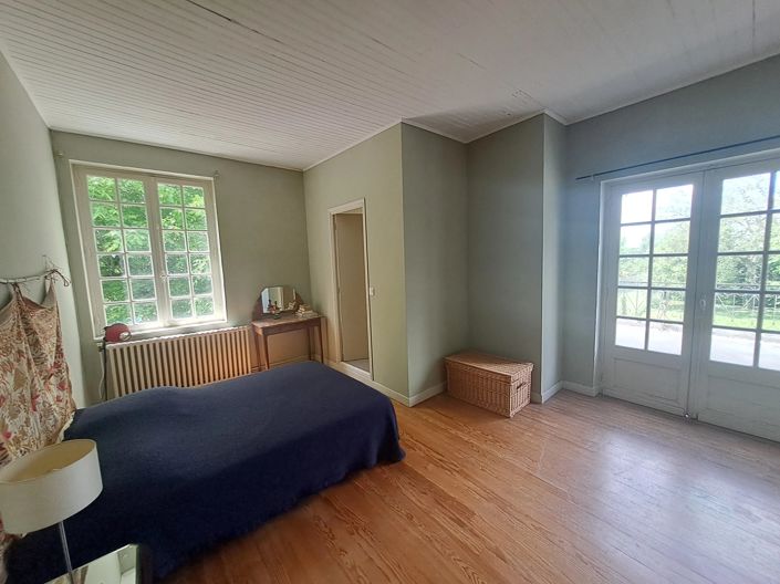 Image No.13-6 Bed House for sale