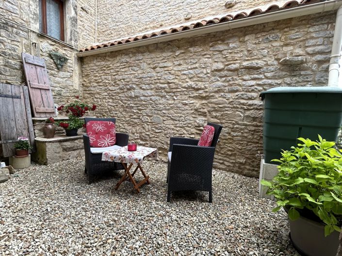 Image No.3-3 Bed House for sale