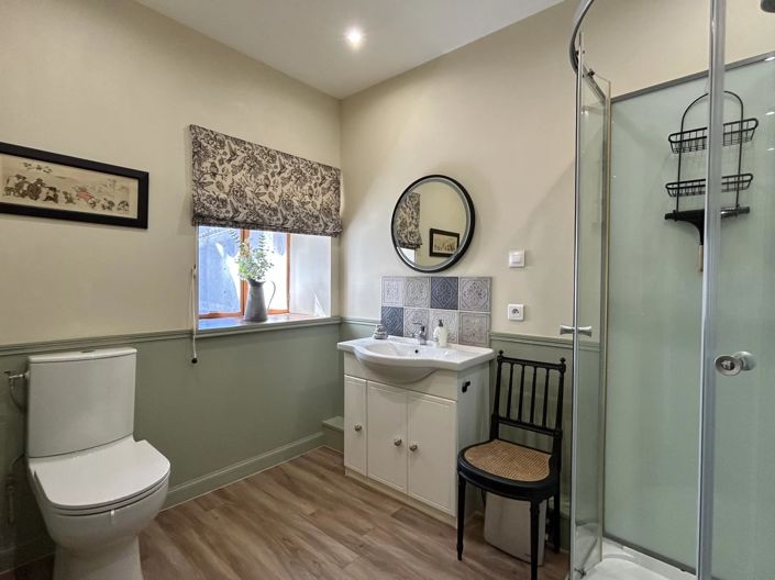 Image No.13-3 Bed House for sale