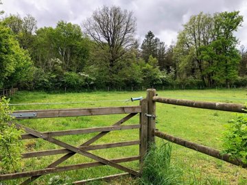 a9ebf842e9f9652f50c2d8fab7be2826530a77812a192