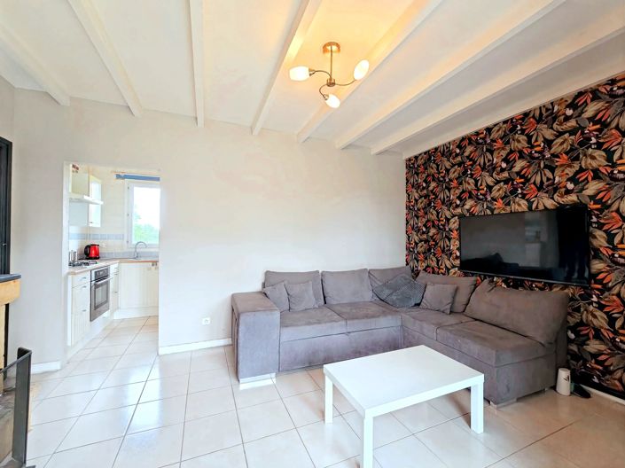 Image No.3-2 Bed House for sale