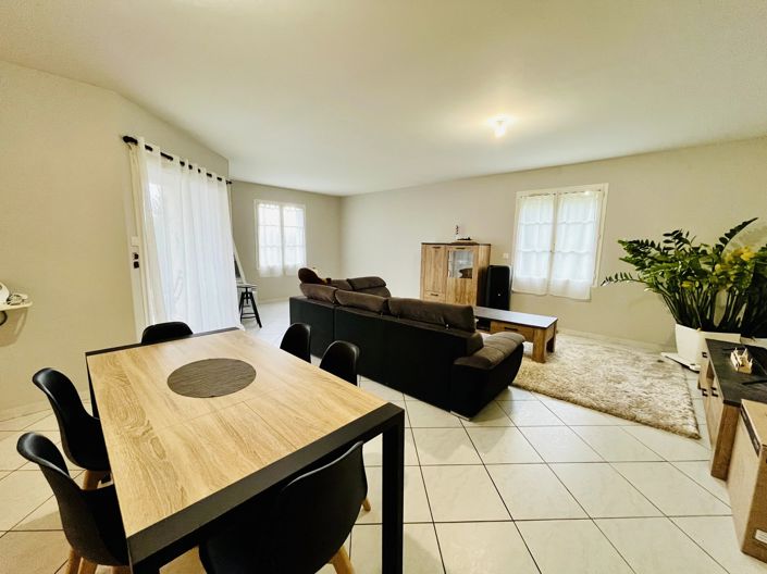 Image No.3-3 Bed Village House for sale