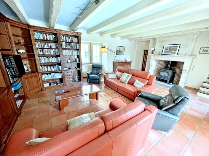 Image No.5-3 Bed House for sale