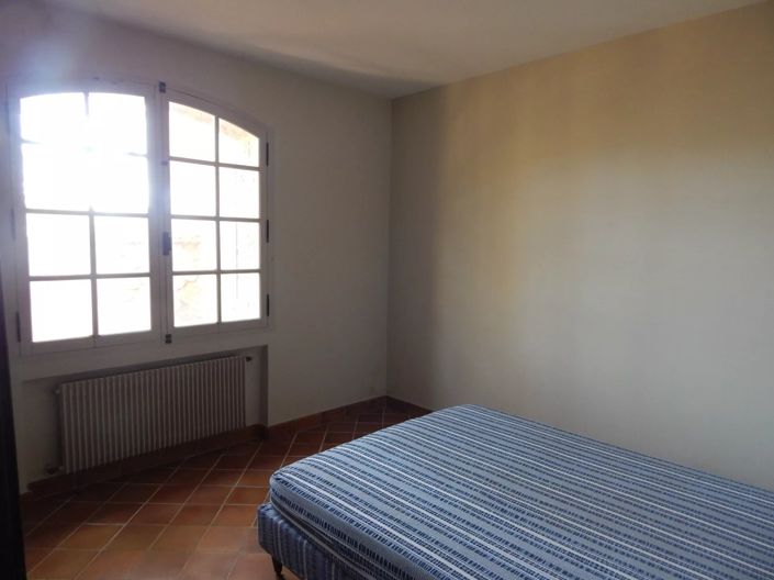 Image No.11-4 Bed House for sale